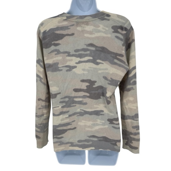 Charter Club Luxury 100% Cashmere Soft Camo Camouflage V-neck Sweater Size Large - Picture 2 of 5